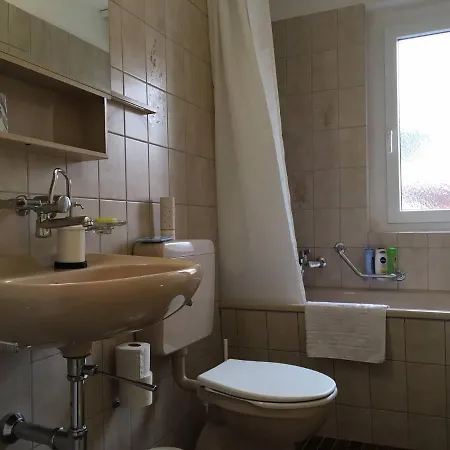 Apartamento 2 Mit Balkon, Zentrale Ruhige Lage