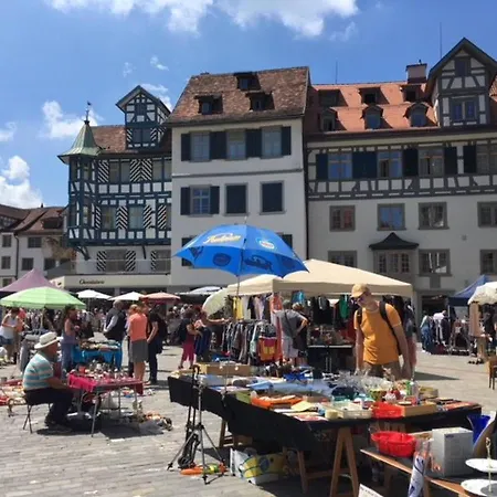 2 With Balcony, Central, Quiet Location Appartamento *